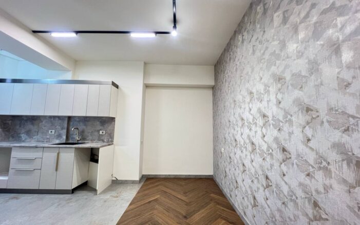 Վաճառքի բնակարան Թումանյան փողոցում