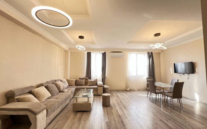 Վաճառքի բնակարան Ամիրյան փողոցում