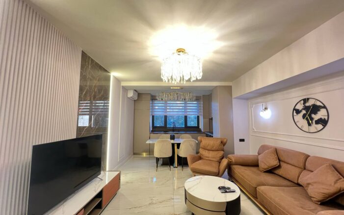 Վաճառվում է 3 սենյականոց բնակարան Սարյան փողոցում։