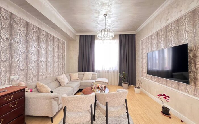 Վաճառքի բնակարան Արգիշտիի փողոցում՝ կենտրոնում։